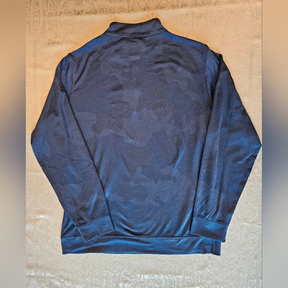 Med. Kirkland Signature Blue Quarter Zip Performance Pullover w/ Subtle Camo NWT - Picture 8 of 8